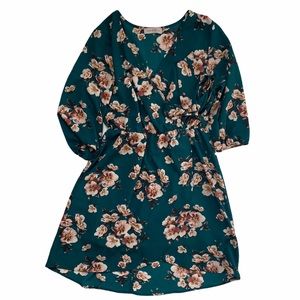 Dream of Me Floral Print Dress M